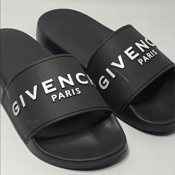 Givenchy Logo Pool Slides size 39 - Picture 4 of 13